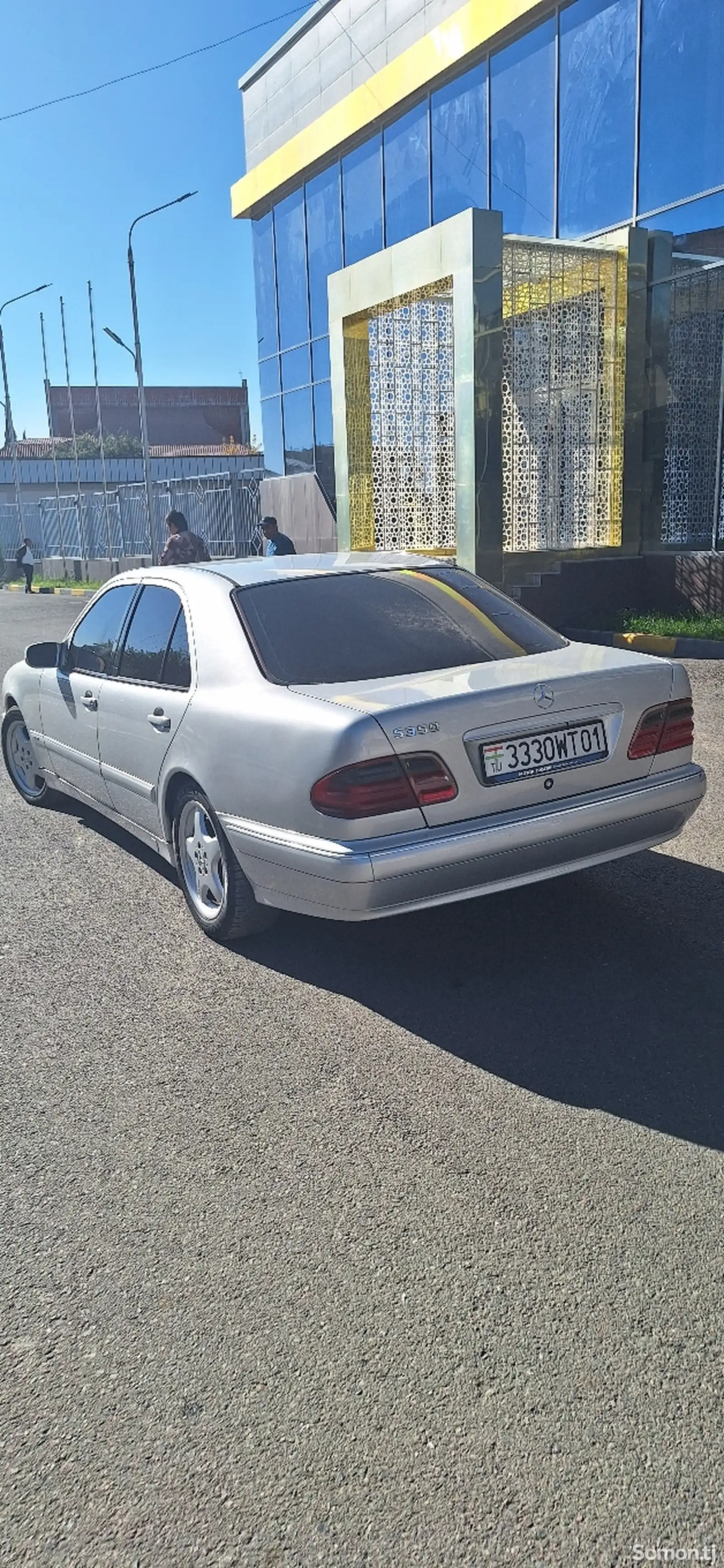 Mercedes-Benz E class, 2000-5