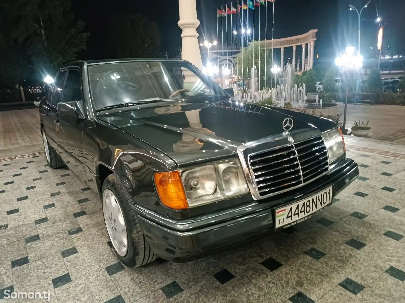 Mercedes-Benz W124, 1990-10