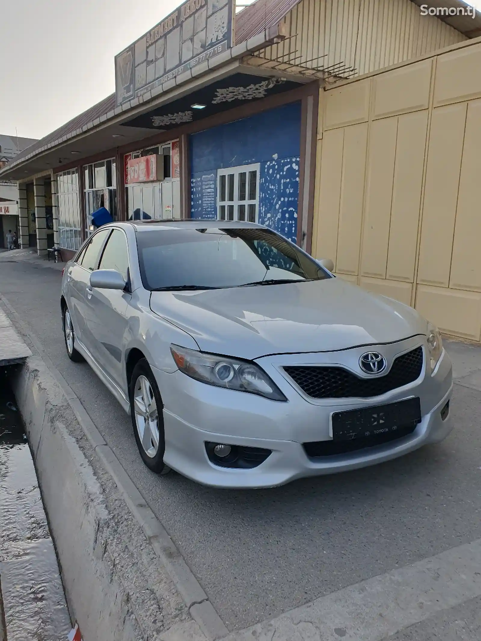 Toyota Camry, 2010-2