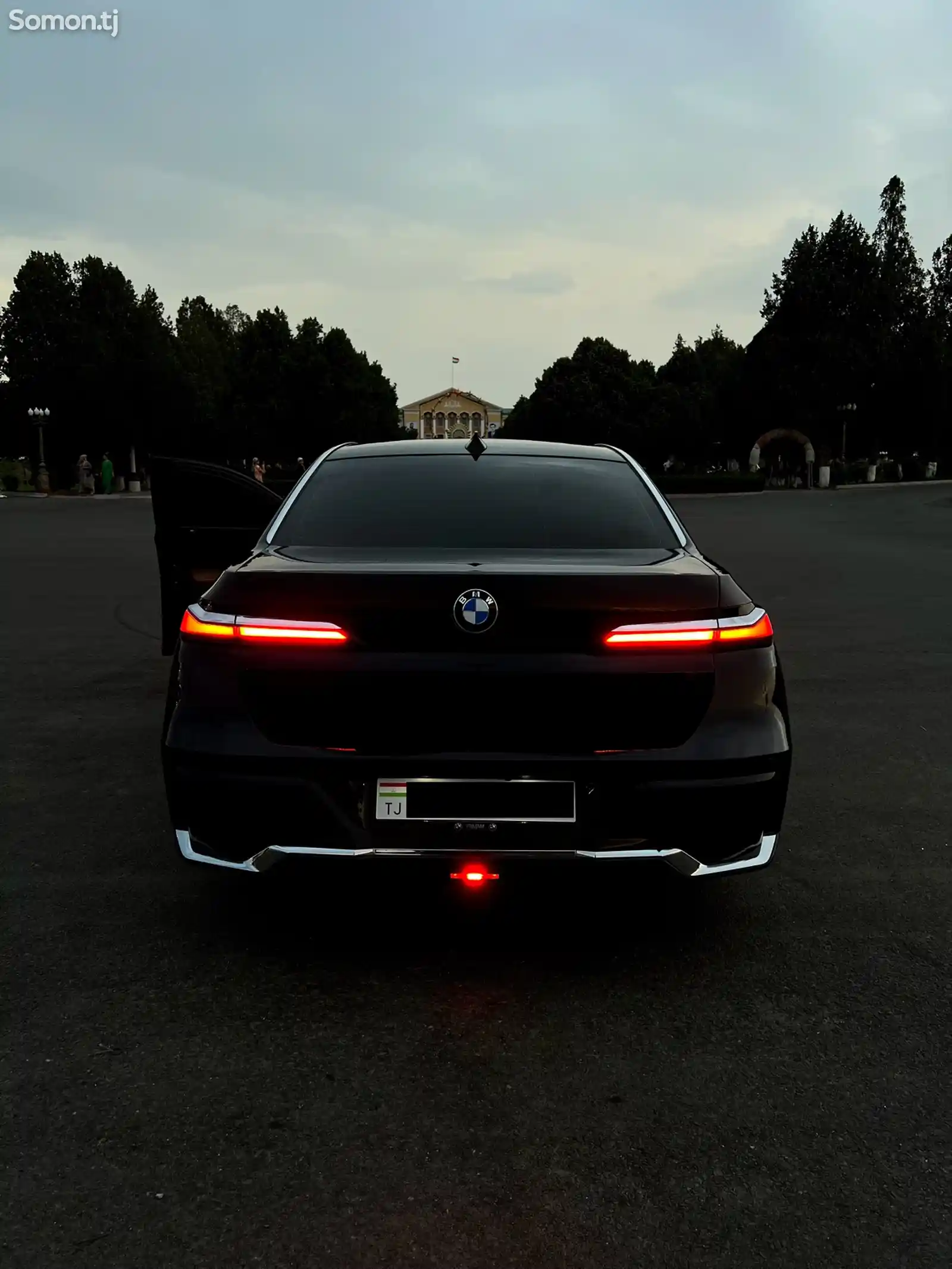 BMW 7 series, 2014-7