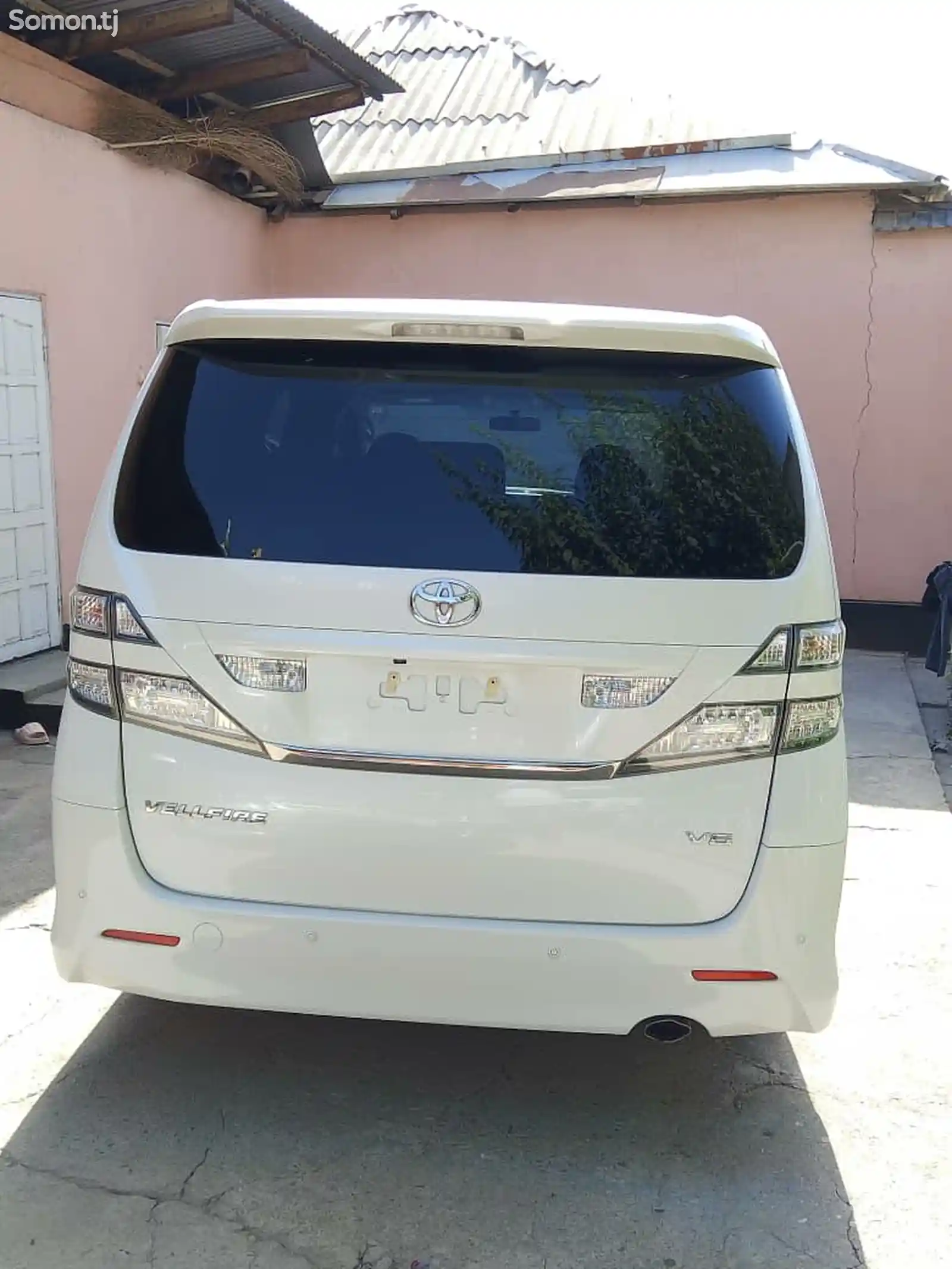 Toyota Vellfire, 2014-2