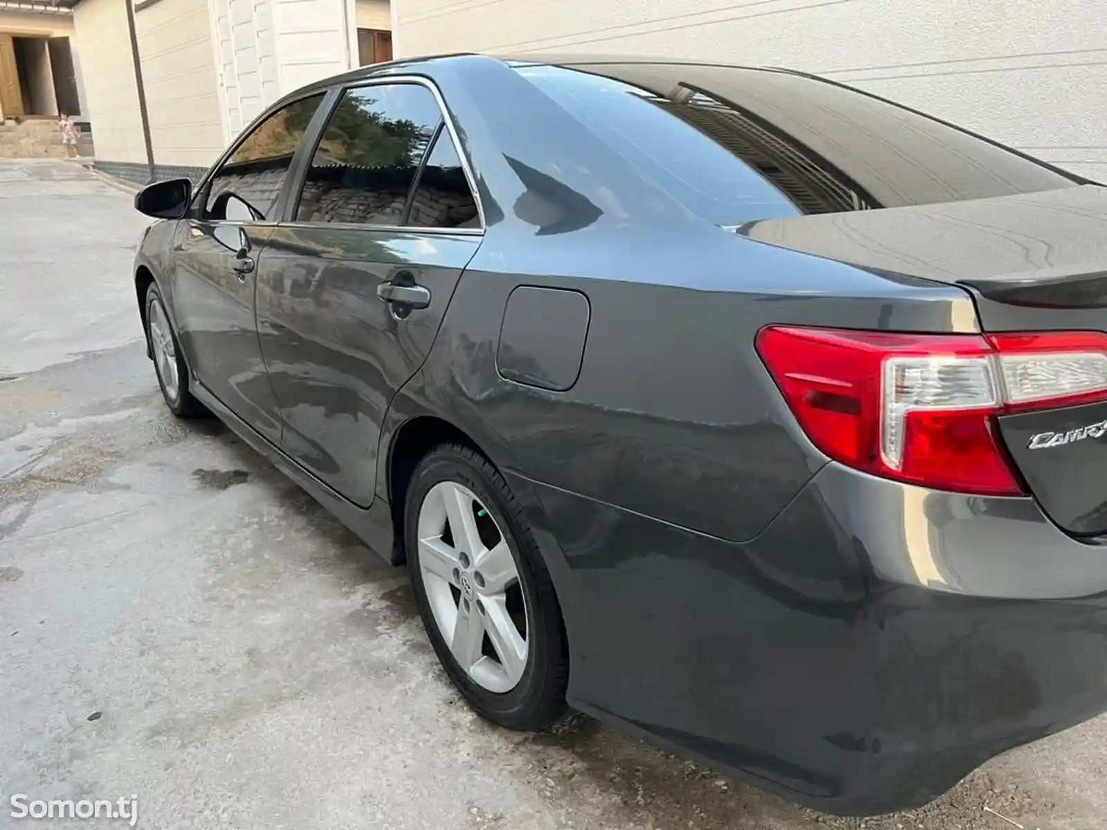 Toyota Camry, 2013-3