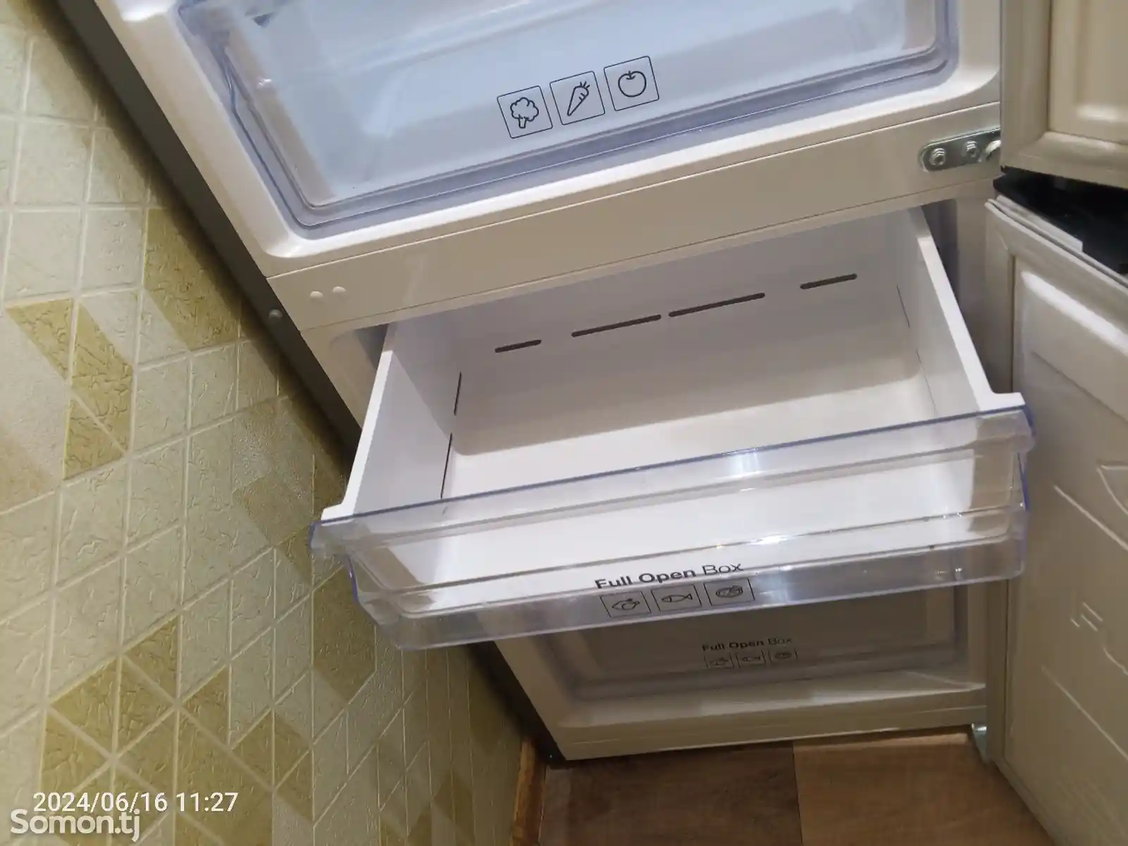Холодильник Samsung сенсорный двухкамерный-14