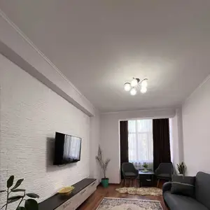 3-комн. квартира, 4 этаж, 101м², Дом печати