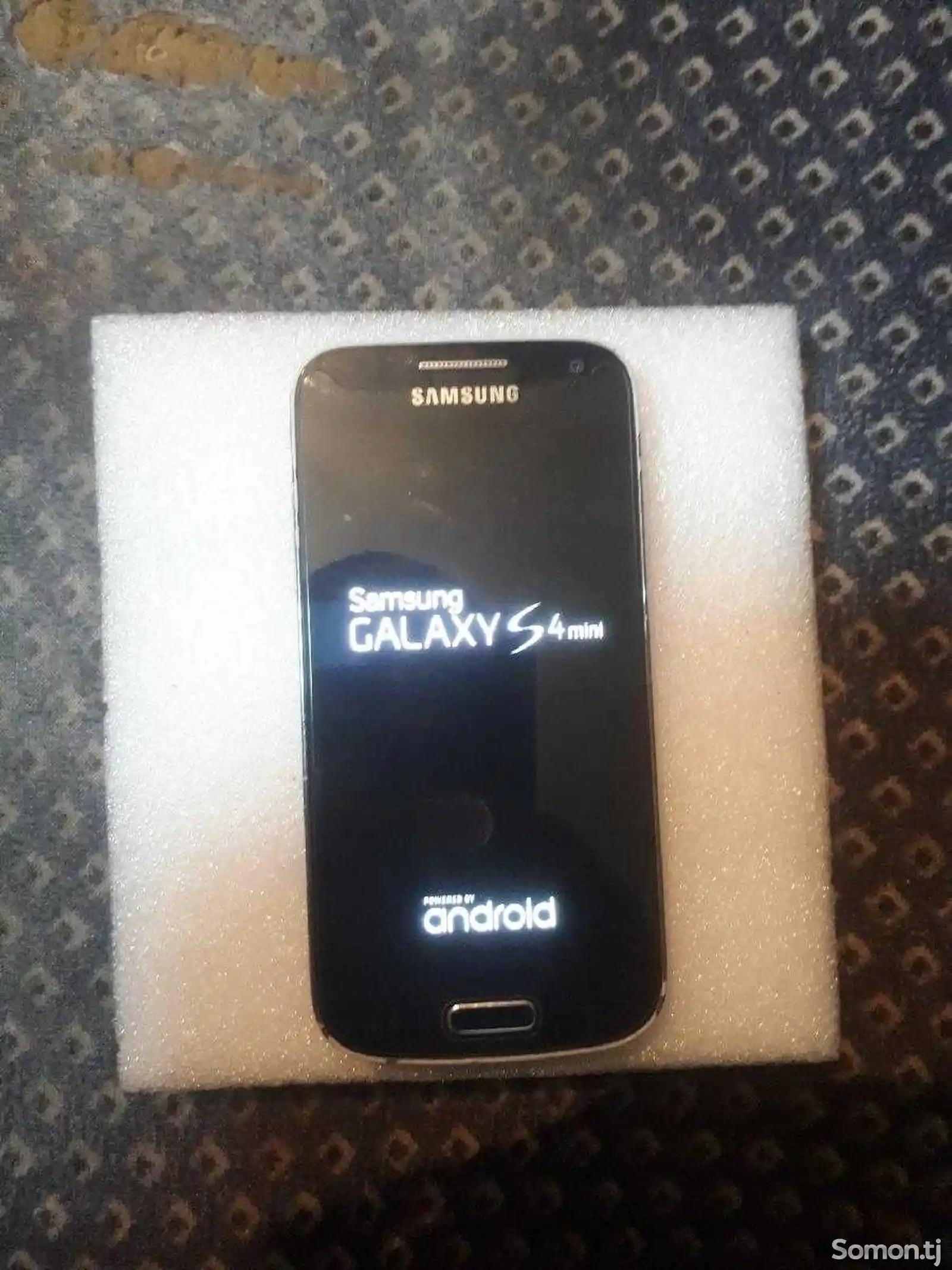 Samsung Galaxy S4 mini Duos-1