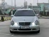 Mercedes-Benz E class, 2000-3