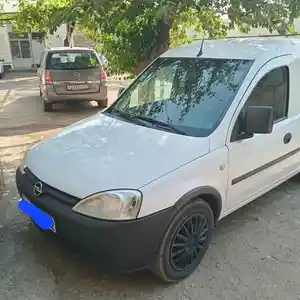 Opel Combo, 2010