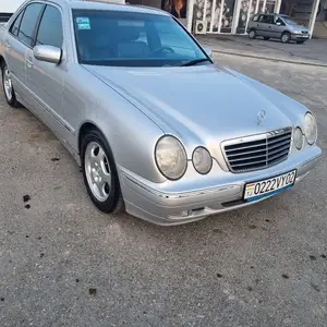 Mercedes-Benz E class, 2001