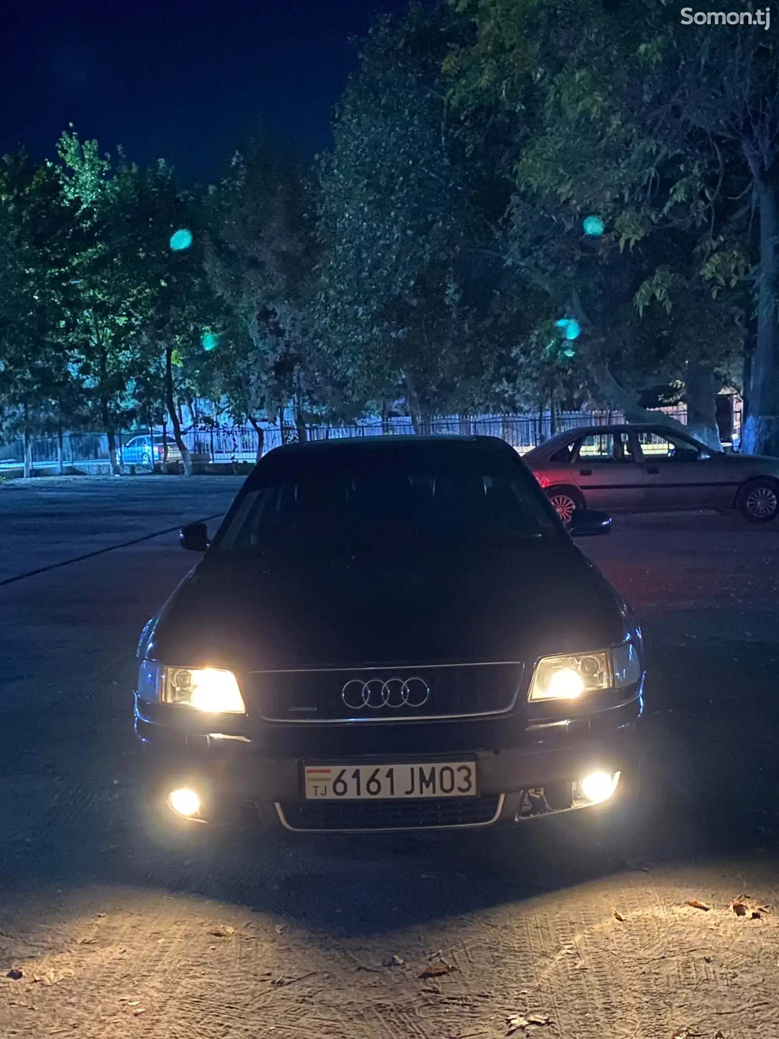 Audi S8, 2000-1