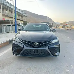 Toyota Camry, 2020