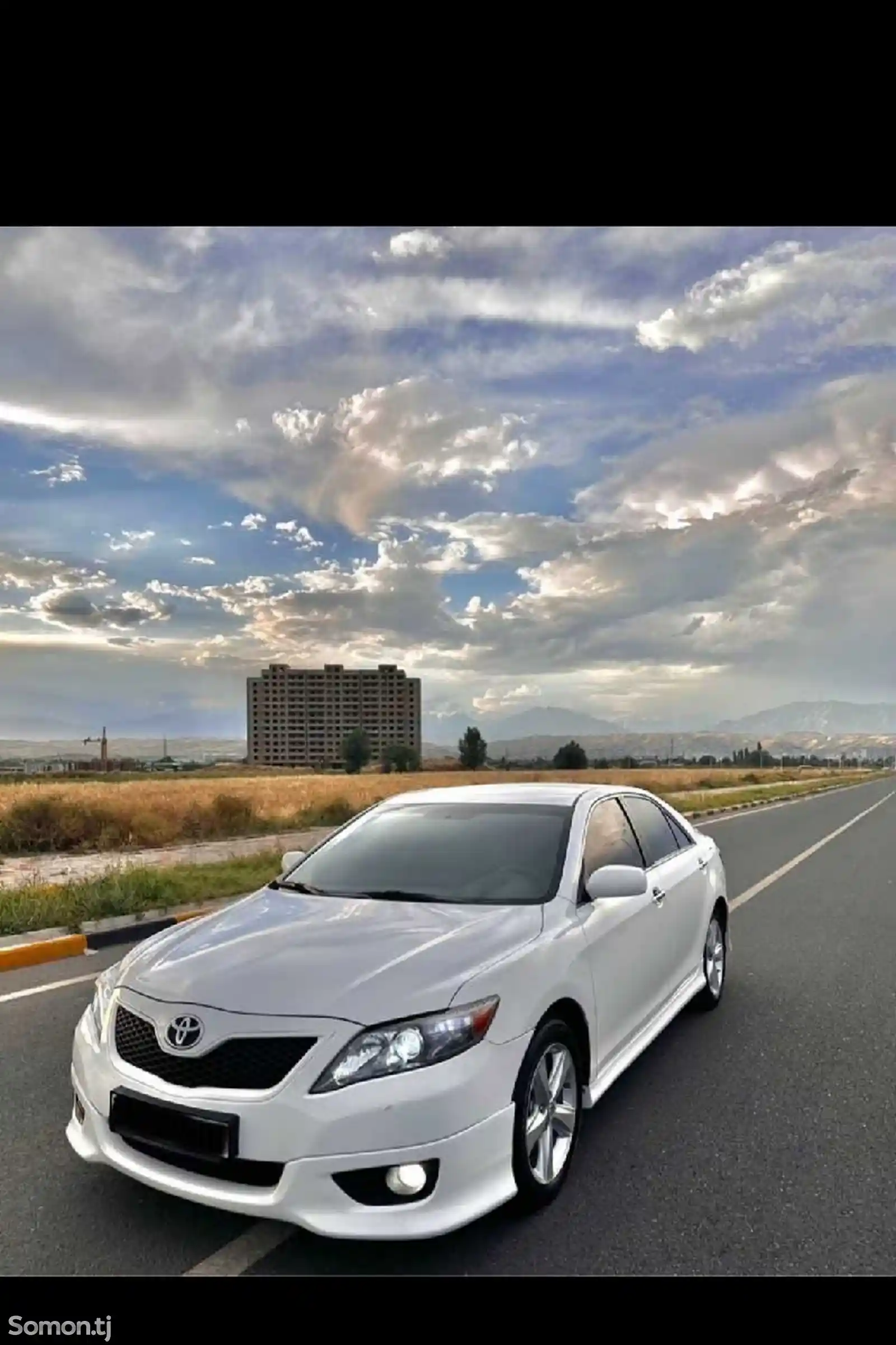 Toyota Camry, 2010-1