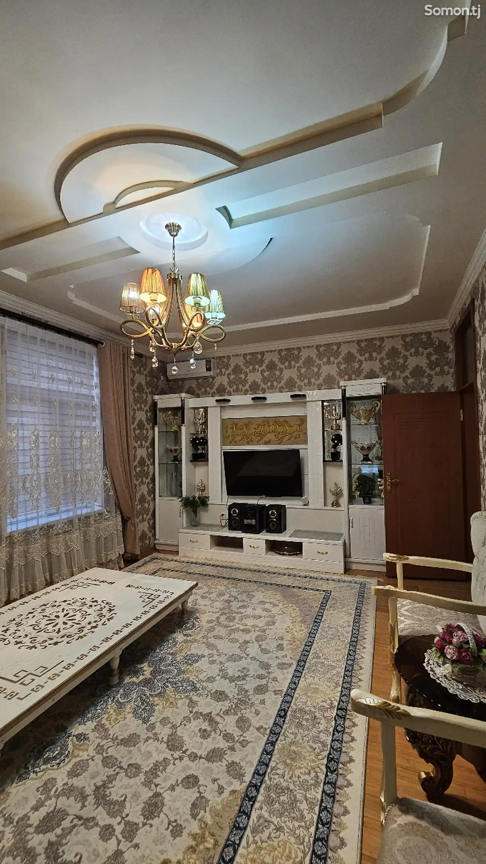 4-этажный, 10 комнатный дом, 600 м², Сино, Цирк-9