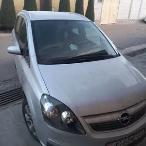 Opel Zafira, 2007