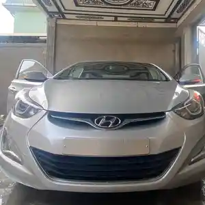 Hyundai Avante, 2015