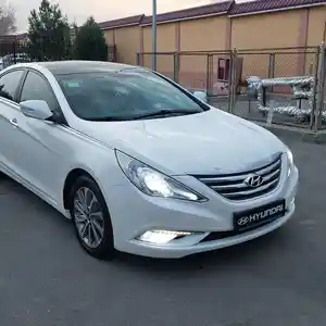 Hyundai Sonata, 2014