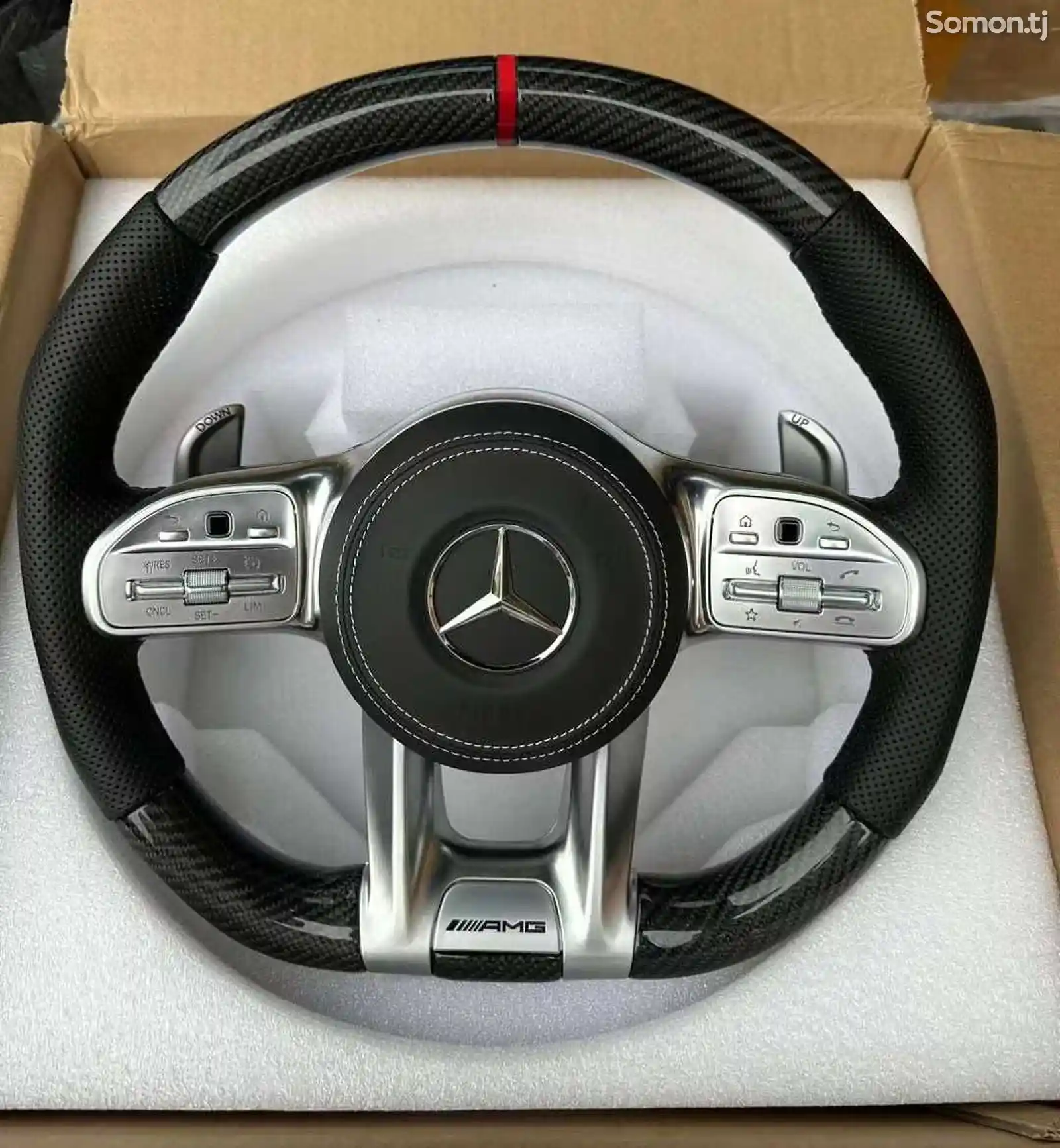 Руль Carbon от Mercedes-Benz-4