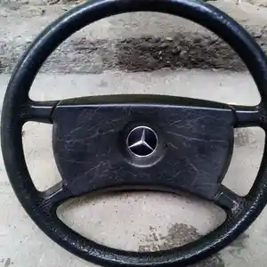 Руль от Mercedes-Benz W124