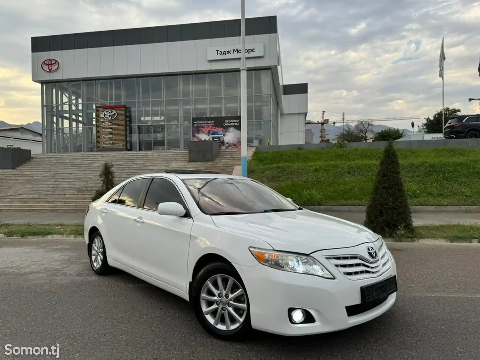 Toyota Camry, 2011-4