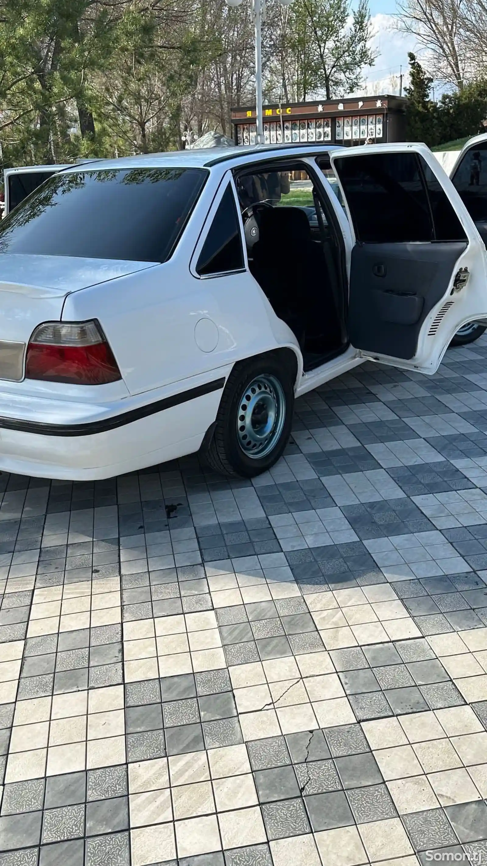 Daewoo Nexia, 1994-6