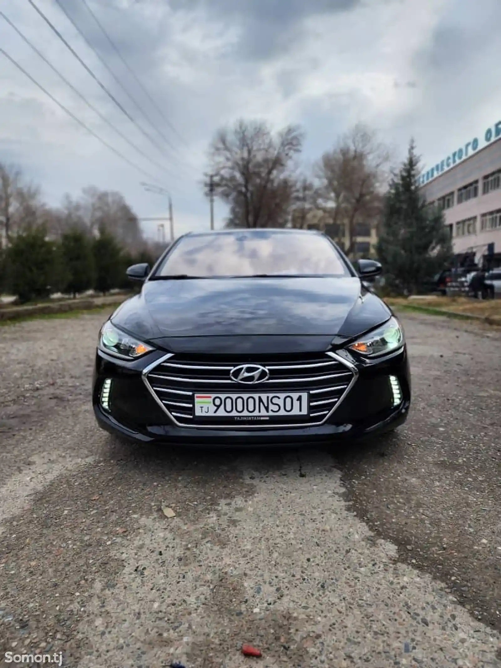 Hyundai Elantra, 2018-1