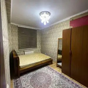 2-комн. квартира, 9 этаж, 70м², Профсоюз