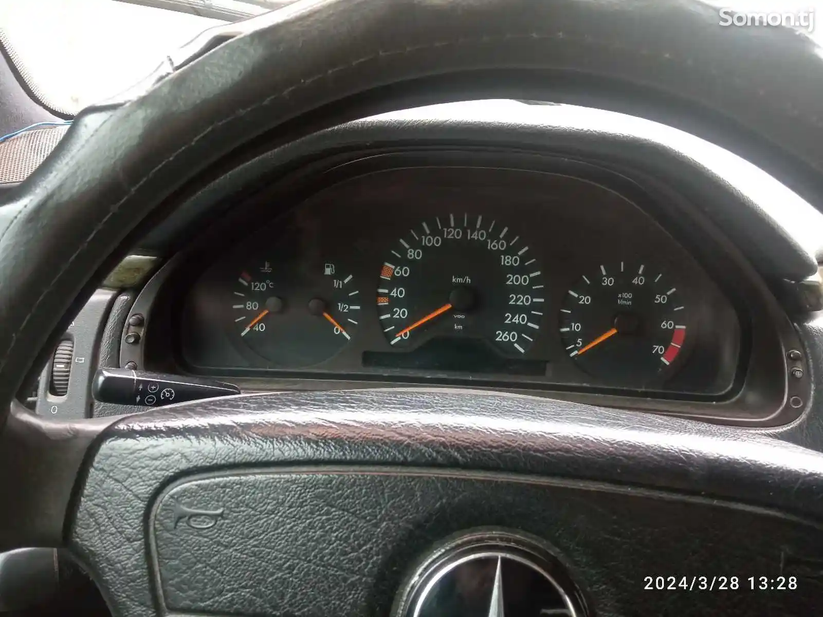 Mercedes-Benz E class, 1995-6