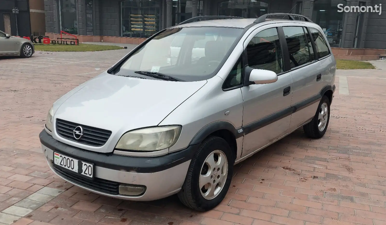 Opel Zafira, 2000-1