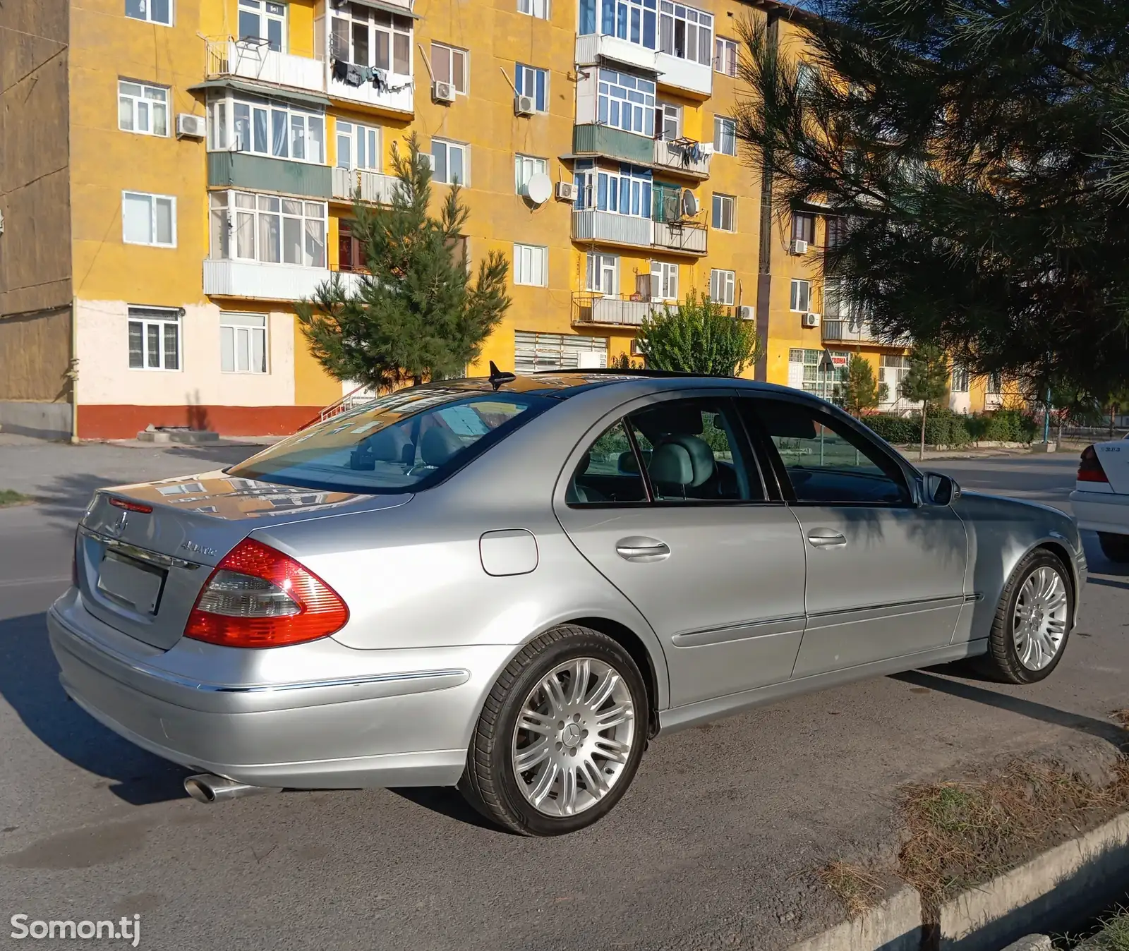 Mercedes-Benz E class, 2008-4