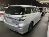 Toyota Wish, 2015-11