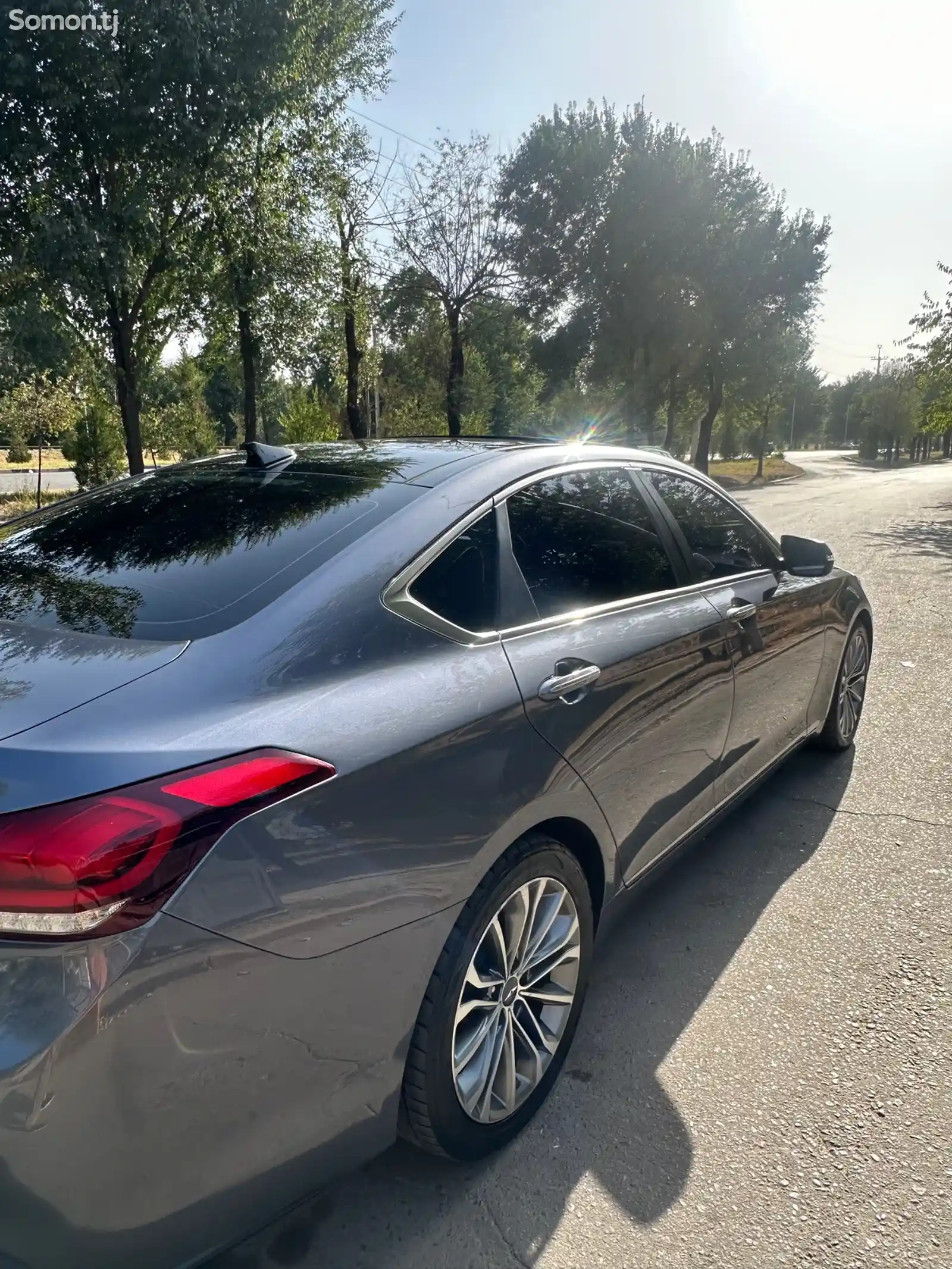 Hyundai Genesis, 2016-4