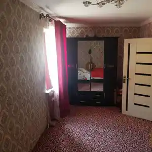 2-комн. квартира, 1 этаж, 65м², 32мкр