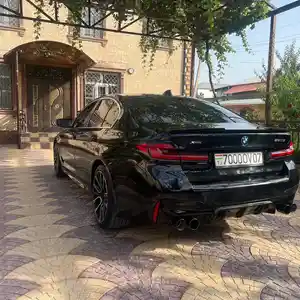 BMW 5 series, 2019