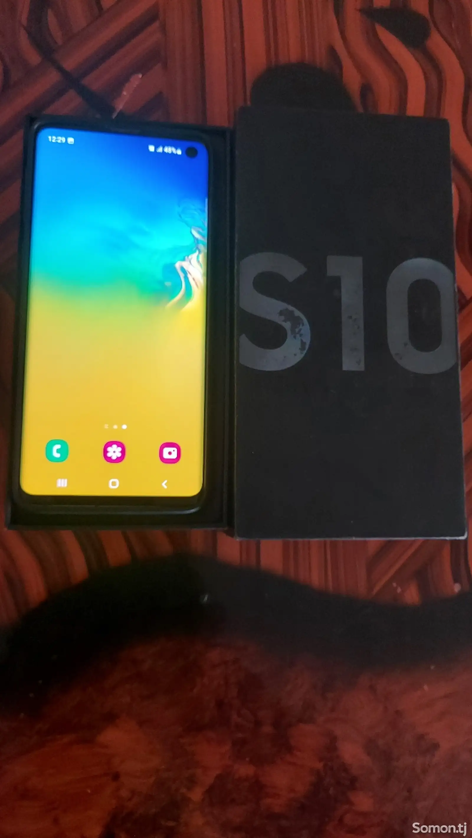 Samsung Galaxy S10-1