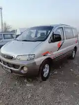 Микроавтобус Hyundai Starex, 2000-2