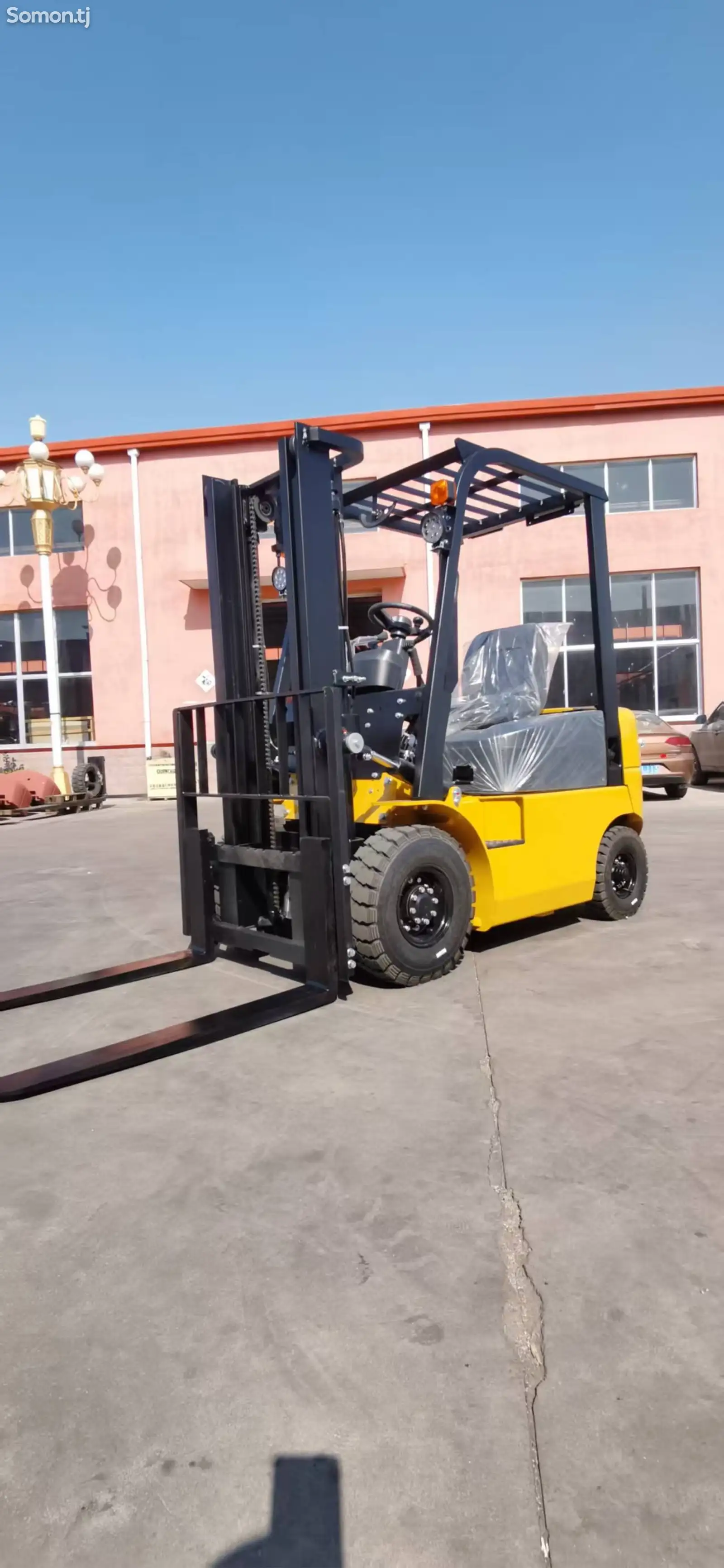 Погрузчик Forklift-1