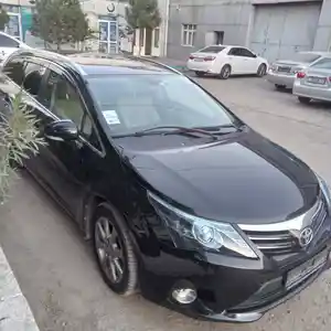 Toyota Avensis, 2012