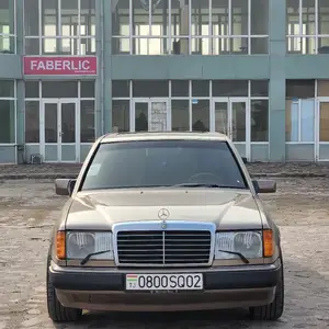 Mercedes-Benz W124, 1993