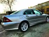 Mercedes-Benz C class, 2002-3