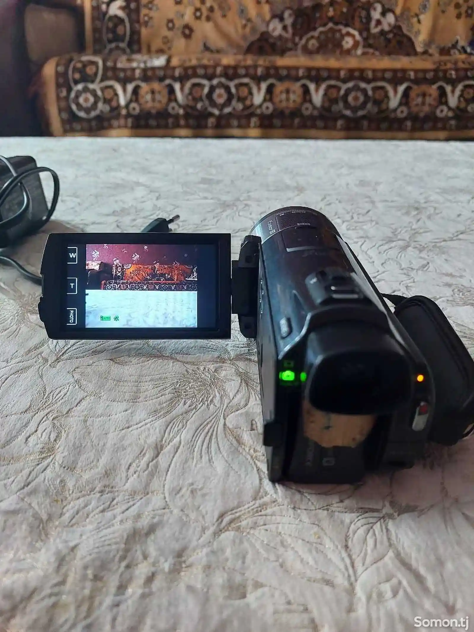 Мини видеокамера Sony HDR-6
