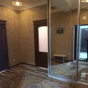 2-комн. квартира, 4 этаж, 100м², И.Сомони