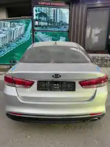 Kia Optima, 2016-3