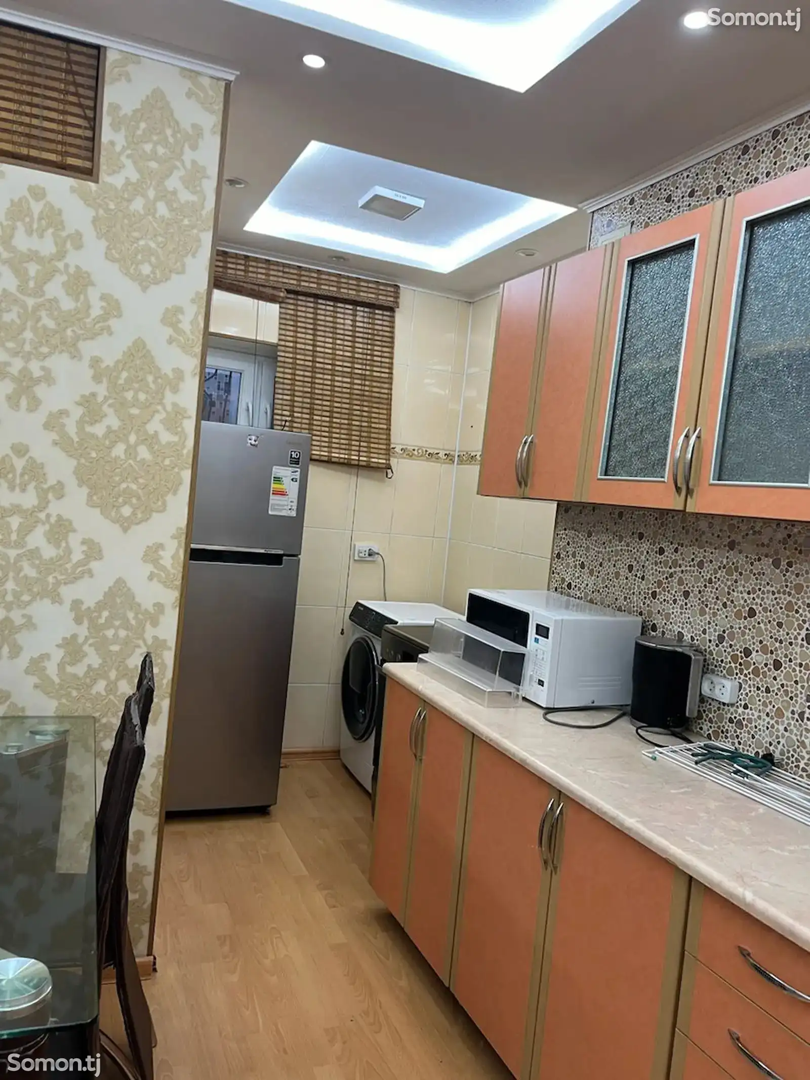 2-комн. квартира, 9 этаж, 65м², Рудаки дом Сега Фредо-2