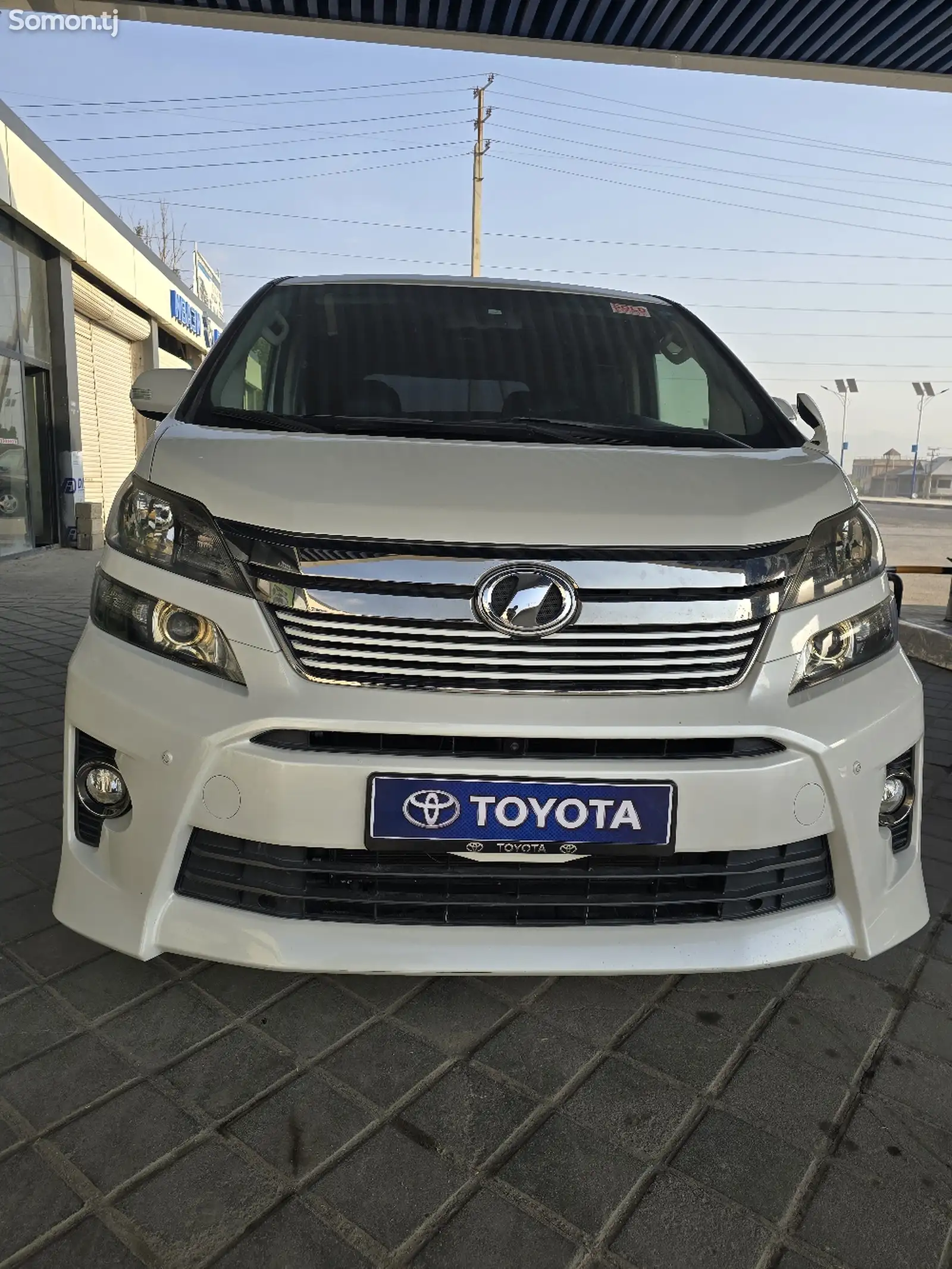 Toyota Vellfire, 2014-11