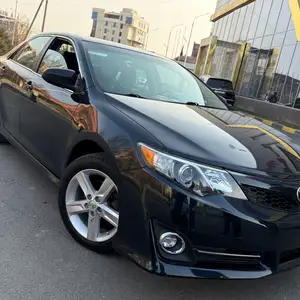 Toyota Camry, 2014