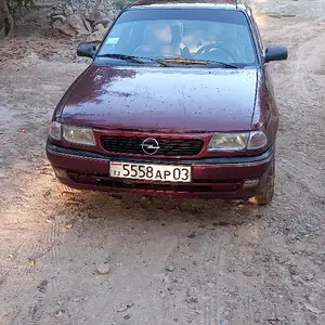 Opel Astra F, 1992