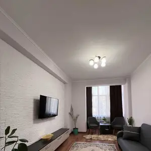 3-комн. квартира, 4 этаж, 101м², Дом Печать