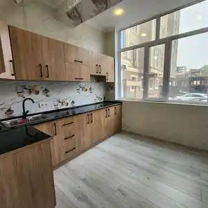 2-комн. квартира, 1 этаж, 55 м², 1 мкр