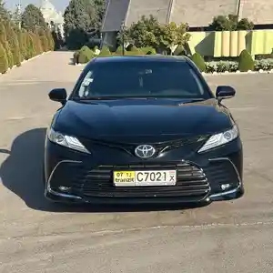 Toyota Camry, 2022