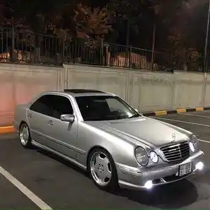 Комплект салона от Mercedes-Benz