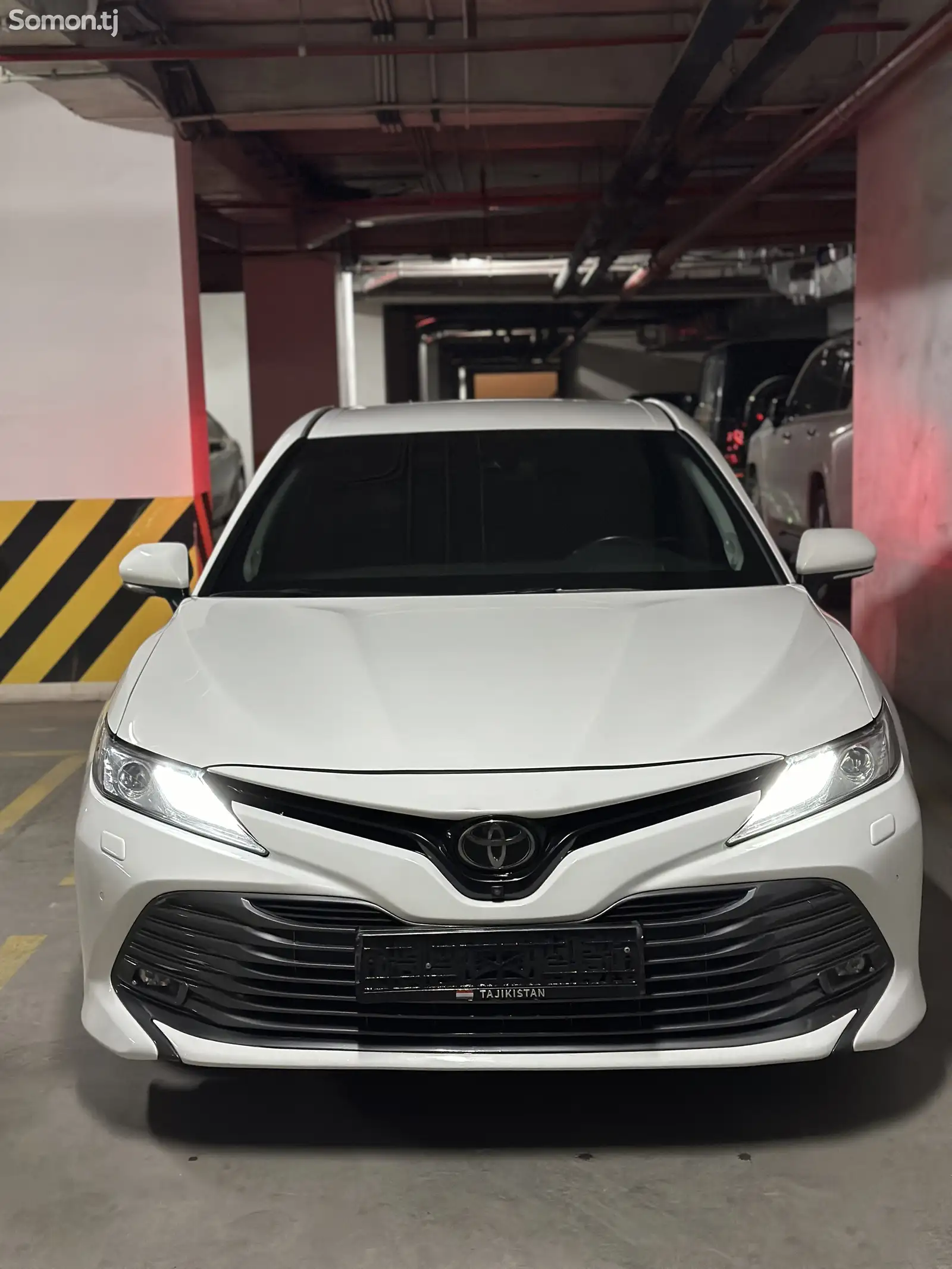 Toyota Camry, 2021-1